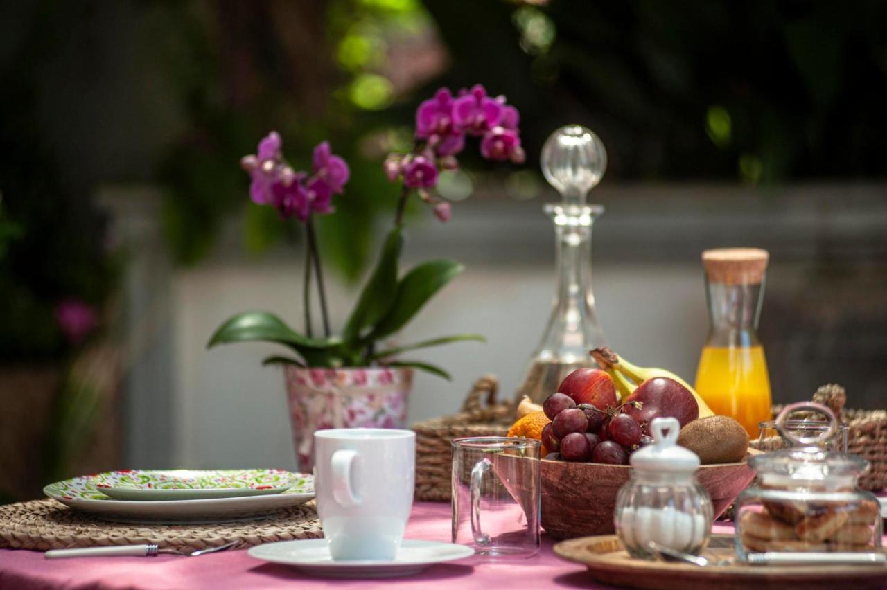 Вилла Casa Petunia Саррок Экстерьер фото